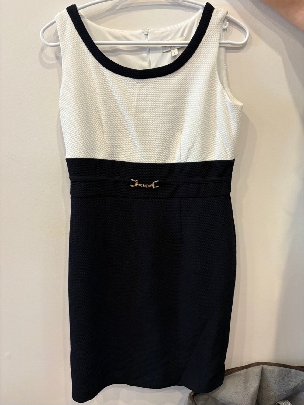 Sleeveless Black and White Midi Sheath Dress with Gold Accent